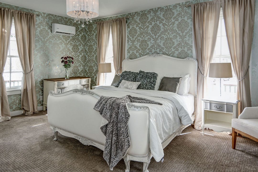 The Summer Station Room In Pharos At The Harrison Is Light And Elegant For A Wonderful Night S Sleep This Luxurious Room Offers A King Bed Gorgeous Wall Coverings Beautiful Lighting A Large